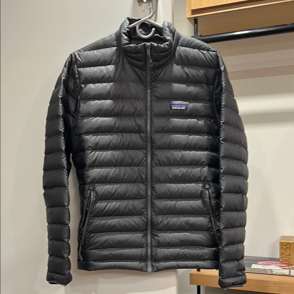 Patagonia Charcoal Down Sweater